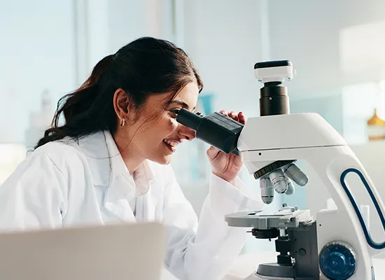 lab-scientist-woman-microscope-analysis-equipment